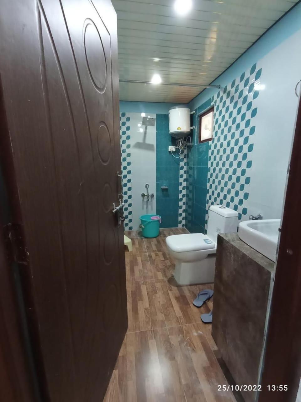 Nature Villaas Basa Homestay Pauri Eksteriør bilde