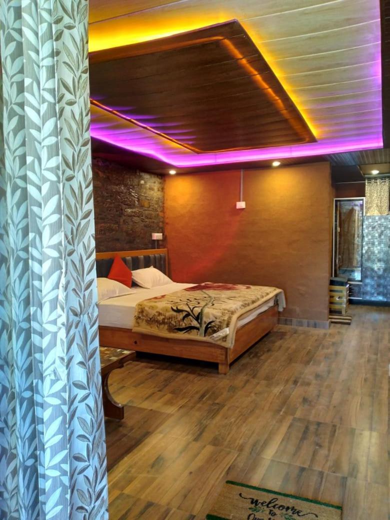 Nature Villaas Basa Homestay Pauri Eksteriør bilde