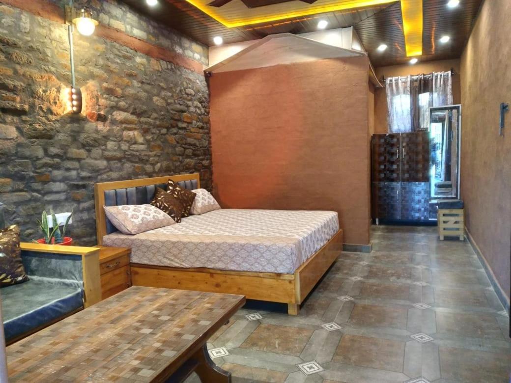 Nature Villaas Basa Homestay Pauri Eksteriør bilde